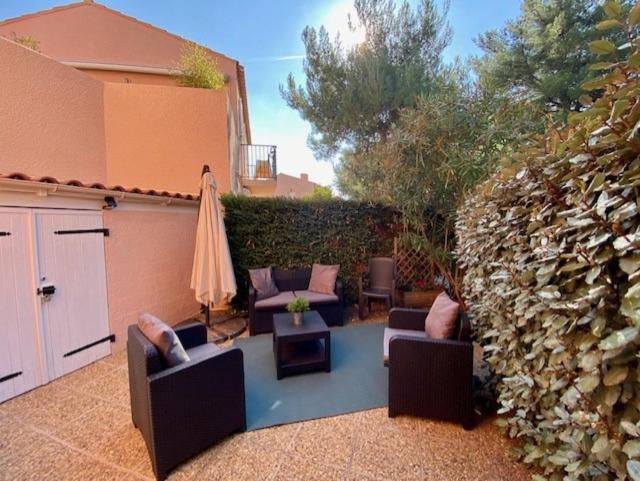 Chez Ulysse La Londe-les-Maures Exterior foto